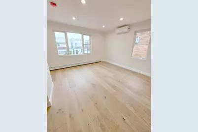 107-17 157 Street, Jamaica, NY 11433 - Photo 11