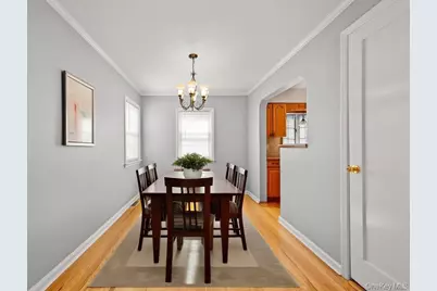134 E Dover Street, Valley Stream, NY 11580 - Photo 7