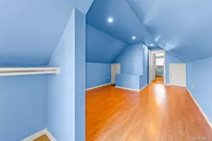 134 E Dover St, Valley Stream, NY 11580 - Photo 23