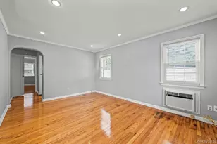 134 E Dover St, Valley Stream, NY 11580 - Photo 3