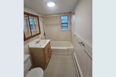 134 Ponquogue Avenue, Hampton Bays, NY 11946 - Photo 7