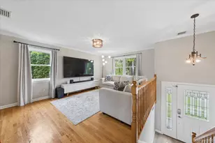 2 Carrigan Ave, White Plains, NY 10605 - Photo 13