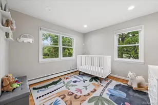 2 Carrigan Ave, White Plains, NY 10605 - Photo 17