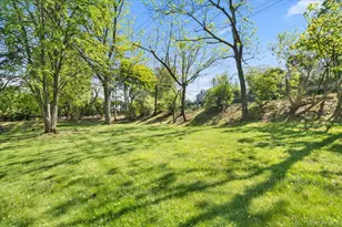 2 Carrigan Ave, White Plains, NY 10605 - Photo 29