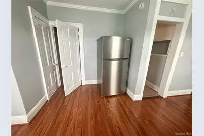 92 Wavecrest Street, Valley Stream, NY 11581 - Photo 5