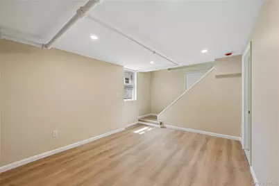 261 Marcellus Road, Mineola, NY 11501 - Photo 13