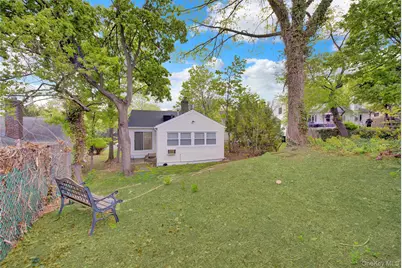 5116 Little Neck Parkway, Little Neck, NY 11362 - Photo 19