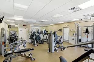 701 Pelham Rd, New Rochelle, NY 10805 - Photo 23