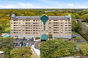 701 Pelham Rd, New Rochelle, NY 10805 - Photo 27