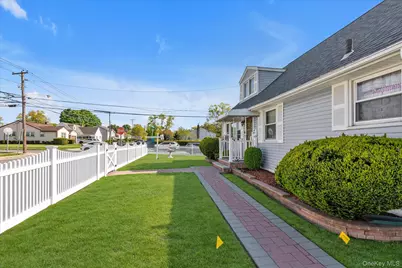 273 Monitor Street, Westbury, NY 11590 - Photo 19