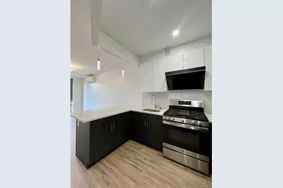 7065 Queens Boulevard #6L, Woodside, NY 11377 - Photo 5