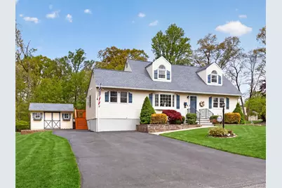21 Foxcroft Drive, Nanuet, NY 10954 - Photo 3