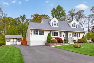 21 Foxcroft Dr, Nanuet, NY 10954 - Photo 3