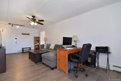 397 N Broadway #1Q, Yonkers, NY 10701 - Photo 3