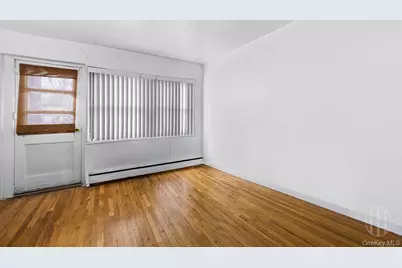 175 Archer Street #3E, Freeport, NY 11520 - Photo 5