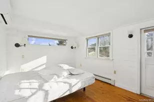 127 Inlet Road W, Hampton Bays, NY 11946 - Photo 15