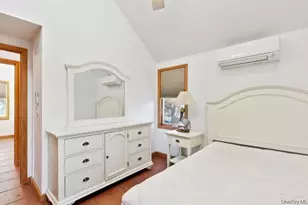 127 Inlet Road W, Hampton Bays, NY 11946 - Photo 25