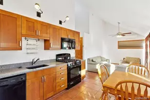 127 Inlet Road W, Hampton Bays, NY 11946 - Photo 23