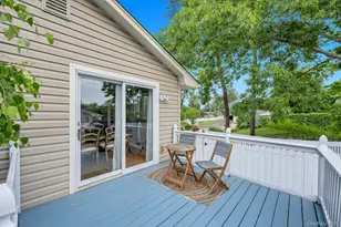 93 Midwood Ave, Nesconset, NY 11767 - Photo 11