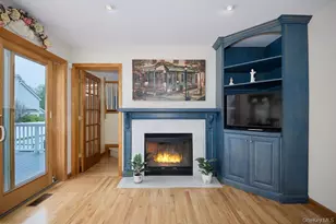 90 Woodcrest Dr, Hopewell Junction, NY 12533 - Photo 9