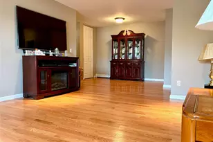 216 Westend Ave, Freeport, NY 11520 - Photo 9