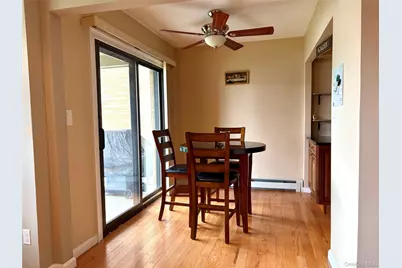 216 Westend Avenue #5B, Freeport, NY 11520 - Photo 5