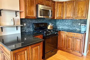 216 Westend Ave, Freeport, NY 11520 - Photo 3