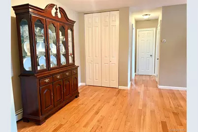 216 Westend Avenue #5B, Freeport, NY 11520 - Photo 11