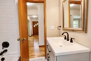 16 Brewster Dr, Middletown, NY 10940 - Photo 19