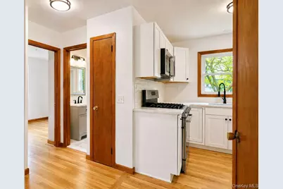 16 Brewster Drive, Middletown, NY 10940 - Photo 17