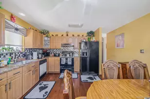 1169 Little East Neck Rd, West Babylon, NY 11704 - Photo 9