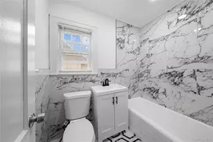 21 Voshage St, Baldwin, NY 11510 - Photo 9