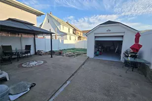 97-12 159th Ave, Howard Beach, NY 11414 - Photo 3
