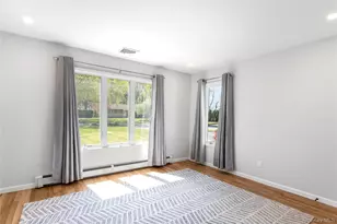 68 W Apollo Dr, Riverhead, NY 11901 - Photo 7