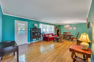 729 Ent Ave, Westhampton, NY 11978 - Photo 19
