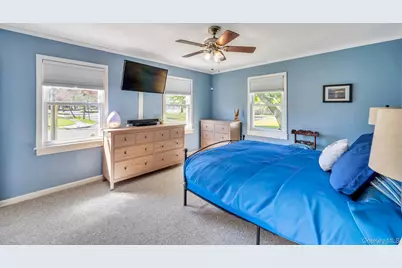 729 Ent Avenue, Westhampton, NY 11978 - Photo 25