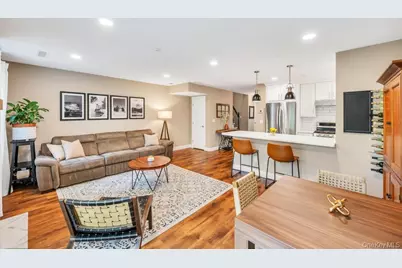207 Sara Circle, Port Jefferson Station, NY 11776 - Photo 9