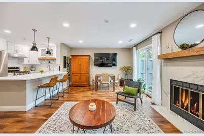 207 Sara Circle, Port Jefferson Station, NY 11776 - Photo 7