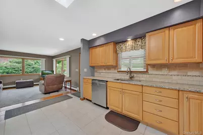 8 Meadow Court, Carmel, NY 10512 - Photo 13