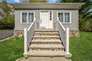 143 Rocky Point Landing Rd, Rocky Point, NY 11778 - Photo 3