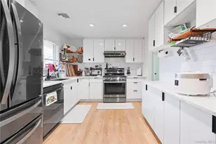 3734 Ferndale Dr, Wantagh, NY 11793 - Photo 11