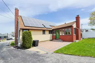 3734 Ferndale Dr, Wantagh, NY 11793 - Photo 3