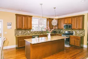 31 Ferraro Dr, Holbrook, NY 11741 - Photo 43