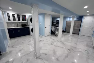 110-26 175th St, Jamaica, NY 11433 - Photo 33