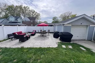 110-26 175th St, Jamaica, NY 11433 - Photo 35