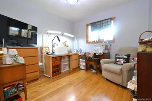 56 Jerome St, Lindenhurst, NY 11757 - Photo 11