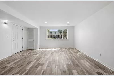 1901 Cortland Drive #19A, Newburgh, NY 12550 - Photo 5