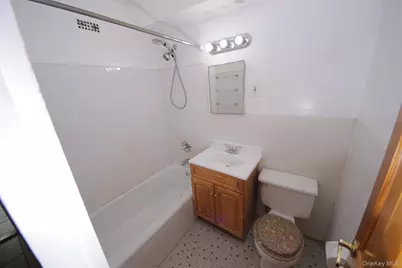 3410 De Reimer Avenue #3C, Bronx, NY 10475 - Photo 15