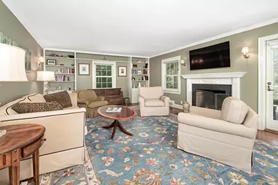 71 Heatherbloom Road, White Plains, NY 10605 - Photo 15