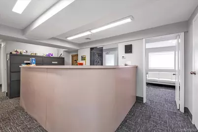 2461 Merrick Avenue, Merrick, NY 11566 - Photo 19